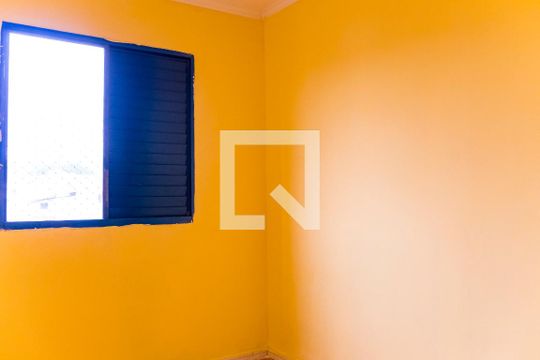 Quarto 1 de apartamento à venda com 3 quartos, 75m² em Jardim Santo André, Santo André