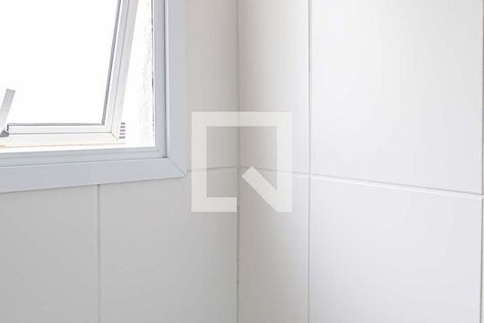 Banheiro da Suíte de apartamento para alugar com 2 quartos, 57m² em Consolação, São Paulo