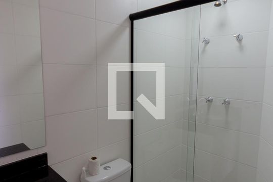 Banheiro de apartamento para alugar com 1 quarto, 38m² em Campestre, Santo André