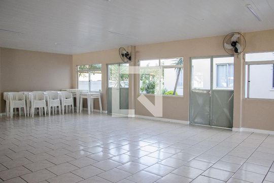 Salão de festas de apartamento à venda com 2 quartos, 51m² em Igara, Canoas