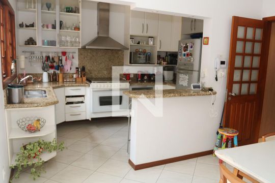 Cozinha de casa à venda com 3 quartos, 183m² em Planalto Paulista, São Paulo