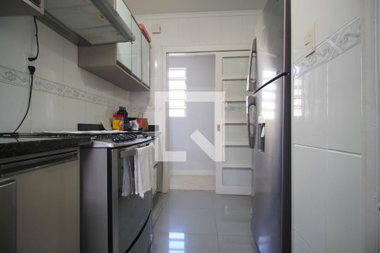 Cozinha de casa à venda com 3 quartos, 205m² em Jardim Itu Sabará, Porto Alegre