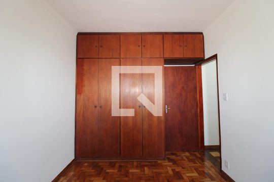 Quarto 2 de apartamento para alugar com 2 quartos, 80m² em Jardim Chapadão, Campinas