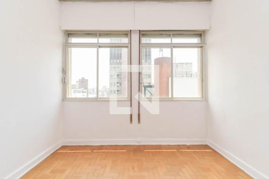 Studio de kitnet/studio à venda com 1 quarto, 30m² em Consolação, São Paulo