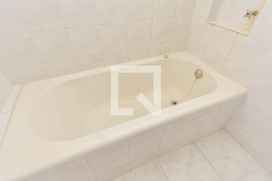 Banheiro de kitnet/studio à venda com 1 quarto, 30m² em Consolação, São Paulo