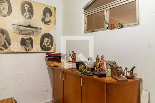 Quarto da Garagem de casa à venda com 4 quartos, 486m² em Cidade Maia, Guarulhos