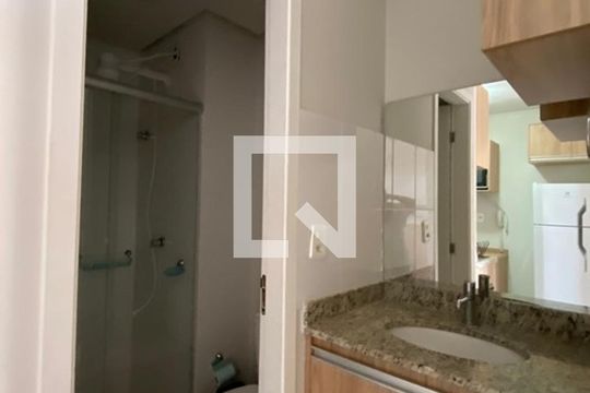 Banheiro de apartamento para alugar com 1 quarto, 22m² em Iguatemi, Ribeirão Preto