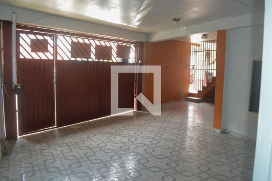 Garagem de casa para alugar com 1 quarto, 70m² em Vila Santo Estefano, São Paulo