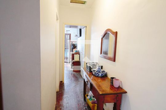 Corredor Quartos  de casa para alugar com 4 quartos, 780m² em Real Parque, São Paulo