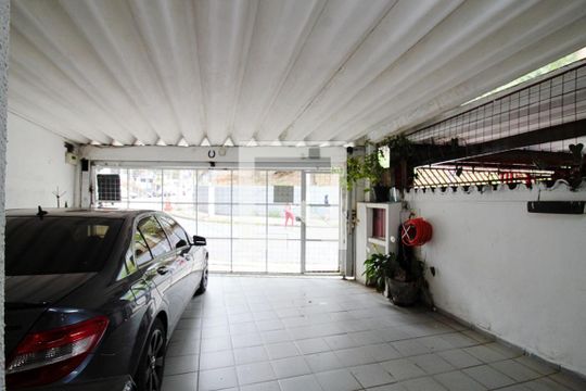 Garagem de casa para alugar com 4 quartos, 780m² em Real Parque, São Paulo