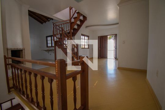 Casa à venda com 3 quartos, 157m² em Canudos, Novo Hamburgo