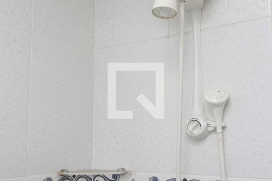 Banheiro de apartamento para alugar com 1 quarto, 45m² em Centro, São Paulo
