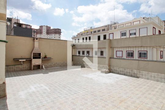 Terraço / Churrasqueira de apartamento para alugar com 1 quarto, 45m² em Centro, São Paulo