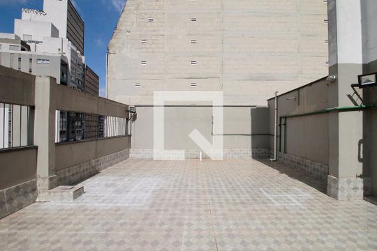Terraço / Churrasqueira de apartamento para alugar com 1 quarto, 45m² em Centro, São Paulo