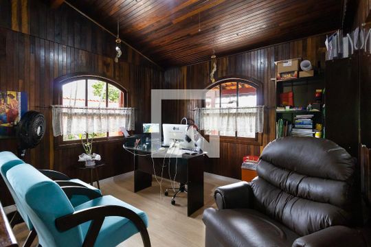 Escritório de casa à venda com 5 quartos, 702m² em Engordadouro, Jundiaí