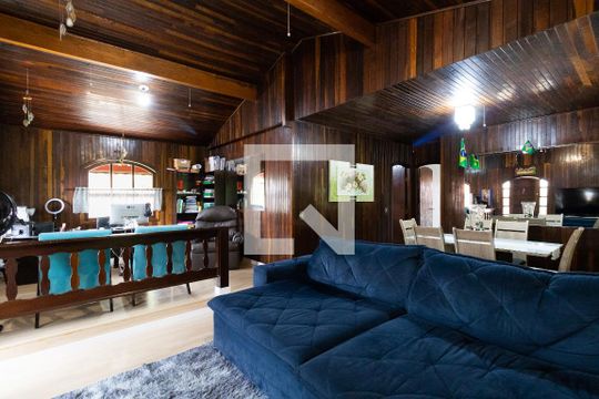 Sala de casa à venda com 5 quartos, 702m² em Engordadouro, Jundiaí