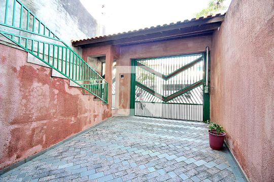 Garagem de casa para alugar com 3 quartos, 277m² em Parque Terra Nova Ii, São Bernardo do Campo