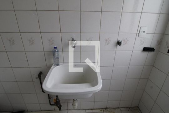 Tanque de apartamento à venda com 2 quartos, 50m² em Jardim Prudência, São Paulo