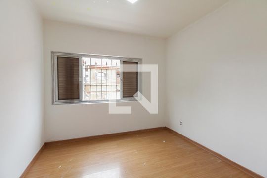 Quarto 1 de casa à venda com 4 quartos, 220m² em Vila Carrao, São Paulo