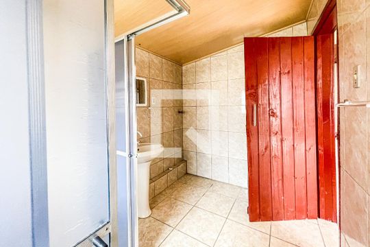 Banheiro de casa à venda com 6 quartos, 180m² em Feitoria Seller, São Leopoldo
