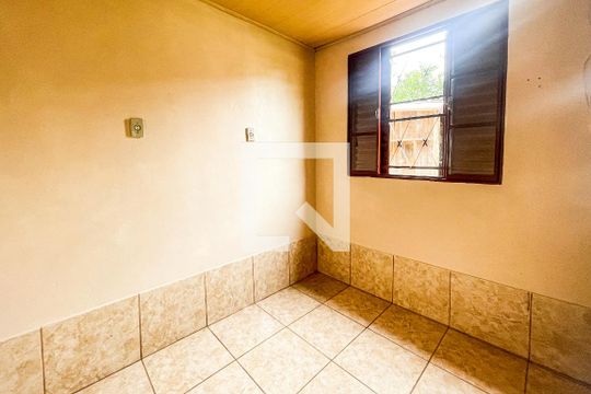 Casa à venda com 6 quartos, 180m² em Feitoria Seller, São Leopoldo
