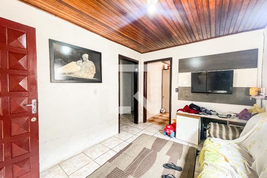 Sala 2 de casa à venda com 6 quartos, 180m² em Feitoria Seller, São Leopoldo
