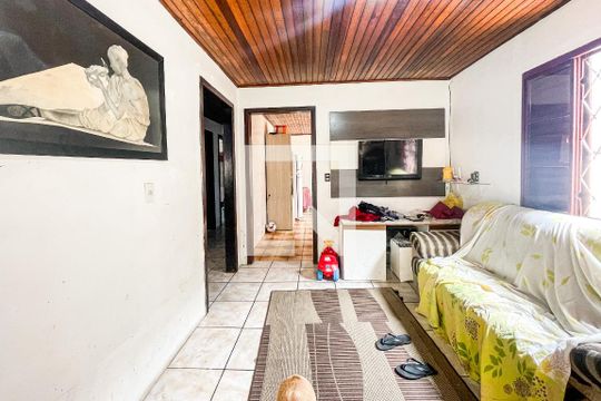 Sala 2 de casa à venda com 6 quartos, 180m² em Feitoria Seller, São Leopoldo