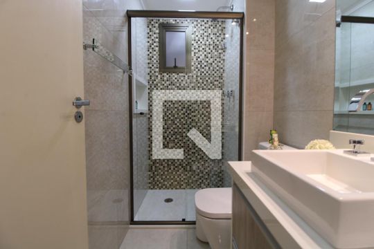 Banheiro comum de apartamento para alugar com 3 quartos, 89m² em Jardim Santa Cruz (campo Grande), São Paulo
