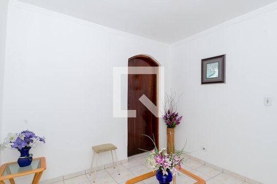 Antessala de casa à venda com 3 quartos, 181m² em Vila Maricy, Guarulhos