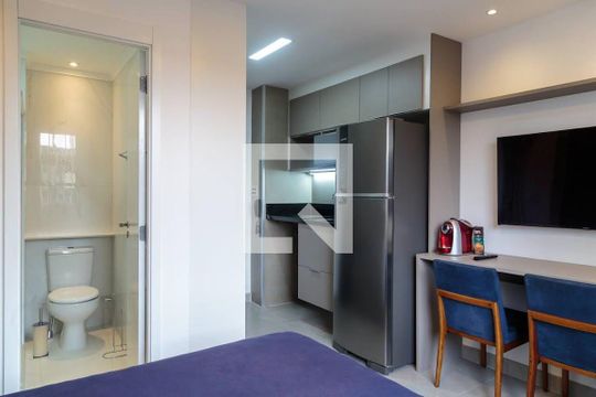 Quarto e Cozinha  de kitnet/studio à venda com 1 quarto, 20m² em Brás, São Paulo
