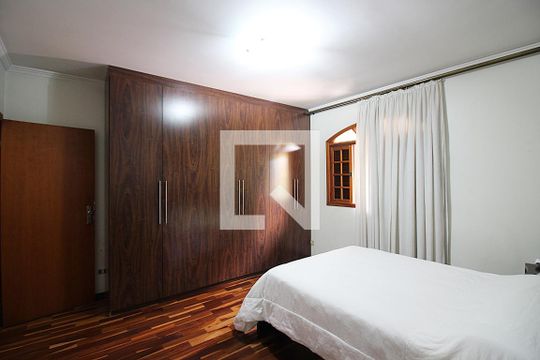 Quarto 1 - Suíte de casa à venda com 4 quartos, 320m² em Baeta Neves, São Bernardo do Campo
