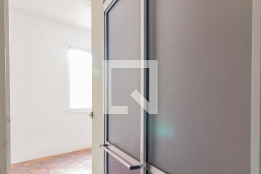 Banheiro de apartamento à venda com 1 quarto, 23m² em Centro Histórico, Porto Alegre