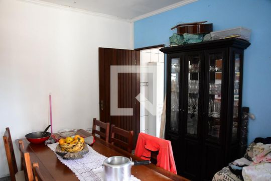 Copa de casa para alugar com 3 quartos, 250m² em Jardim Rebelato, Cotia