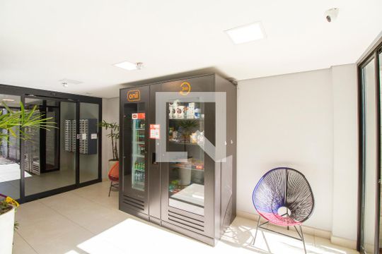 Área comum - Hall de kitnet/studio à venda com 1 quarto, 25m² em Pinheiros, São Paulo