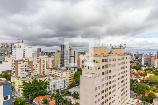 Vista de kitnet/studio à venda com 1 quarto, 25m² em Pinheiros, São Paulo