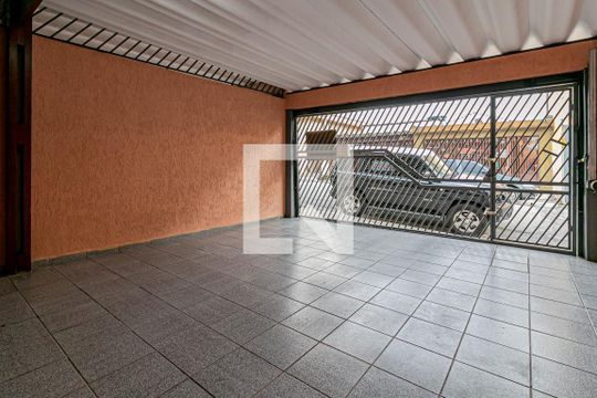 Garagem de casa à venda com 3 quartos, 120m² em Jardim Maringá, São Paulo