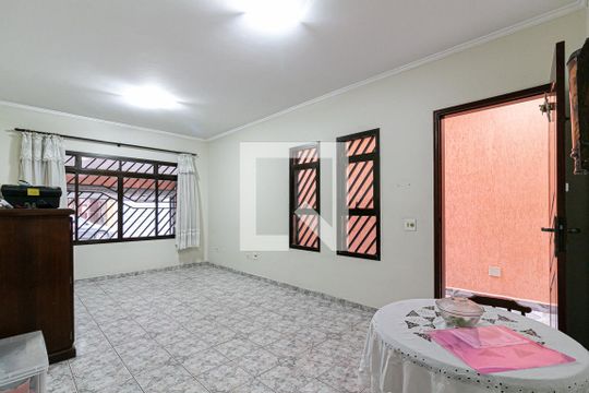 Casa à venda com 3 quartos, 120m² em Jardim Maringá, São Paulo