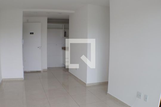 Sala de apartamento para alugar com 2 quartos, 58m² em Taquara, Rio de Janeiro
