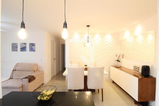 Sala de apartamento à venda com 2 quartos, 64m² em Jacarepaguá, Rio de Janeiro