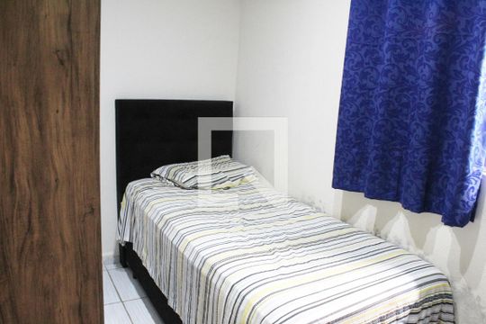Quarto 2 de casa à venda com 2 quartos, 200m² em Parque Guarani, São Paulo