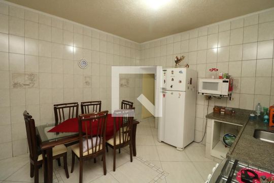 Cozinha  de casa à venda com 4 quartos, 210m² em Vila Santa Clara, São Paulo