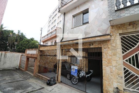 Fachada de casa à venda com 4 quartos, 210m² em Vila Santa Clara, São Paulo