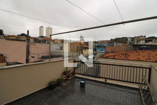 Varanda de casa à venda com 4 quartos, 210m² em Vila Santa Clara, São Paulo