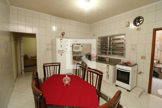 Cozinha  de casa à venda com 4 quartos, 210m² em Vila Santa Clara, São Paulo