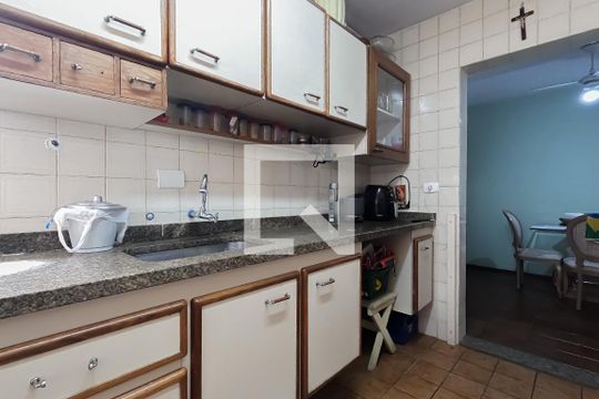 Cozinha de apartamento à venda com 3 quartos, 150m² em Vila Zanardi, Guarulhos