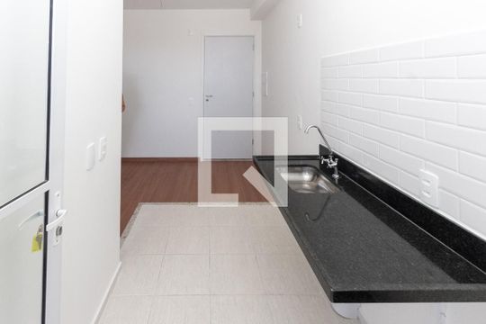Cozinha de apartamento à venda com 2 quartos, 48m² em Jardim Adutora, São Paulo