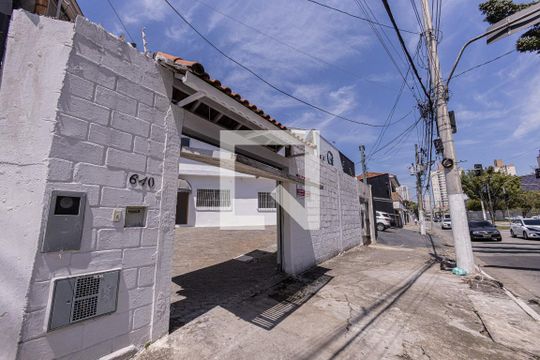 Fachada de casa à venda com 5 quartos, 290m² em Chácara Califórnia, São Paulo