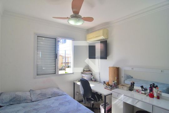 Quarto 1 de casa de condomínio para alugar com 2 quartos, 110m² em Igara, Canoas