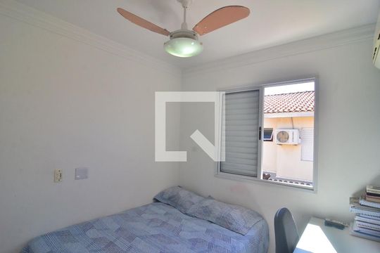 Quarto 1 de casa de condomínio para alugar com 2 quartos, 110m² em Igara, Canoas