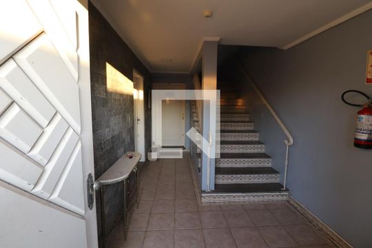 Hall de entrada de apartamento à venda com 2 quartos, 89m² em Scharlau, São Leopoldo